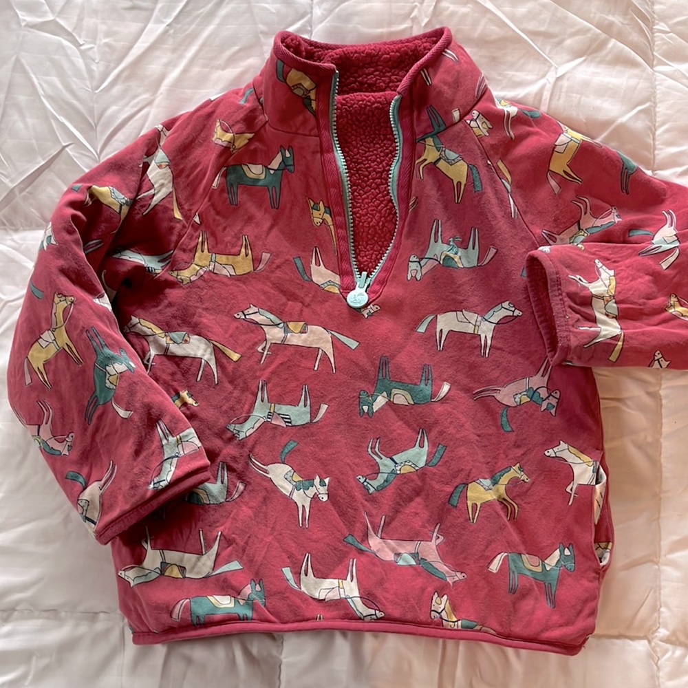 Blue Bunny horse pullover 7/8